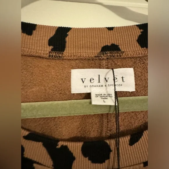 NWT Velvet by Graham and Spencer Renee Dress - Picture 5 of 6